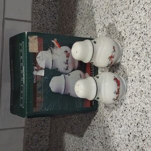 Pfaltzgraff Snow Village Salt and Pepper Shakers Set NOS